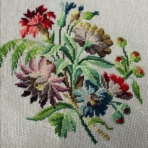 Vintage 25 x 25 wool on canvas floral needlepoint chair/footstool cover